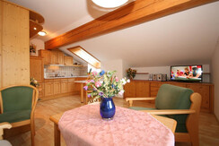 Wohnraum Bild 1