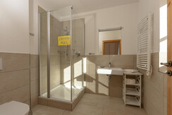 Badezimmer 2