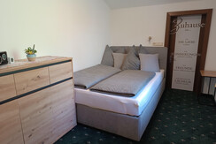 2. Schlafzimmer