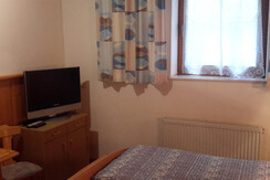 Schlafzimmer 3