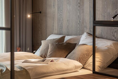 22_Villa Liesl_Penthouse_small-08