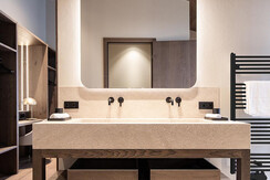 22_Villa Liesl_Penthouse_small-27