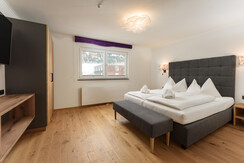 Schlafzimmer 1 mit Doppelbett