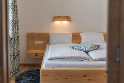 kleineres Schlafzimmer